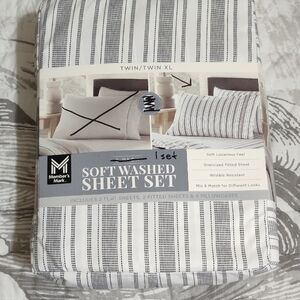 Members Mark Soft Washed Sheet Set (1), Dark Gray Pattern on White, Twin